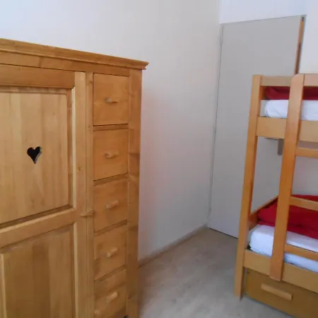 Aux Pieds Des Pistes, Proche Commodites, Lumineux Avec Balcon, Quartier La Croisette - Fr-1-574-37 Lejlighed